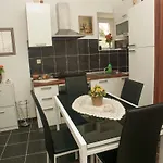公寓 瓦罗斯公寓酒店