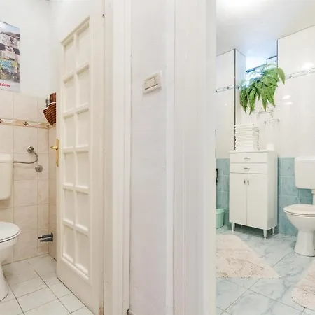 Varos Apartmán *