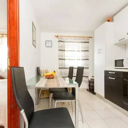 Varos Apartmán *