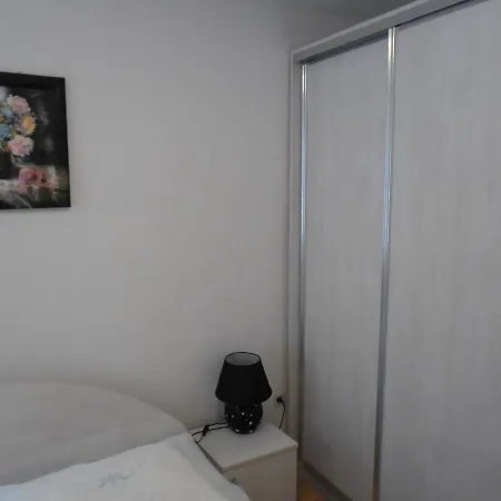 아파트먼트 바로스 아파트