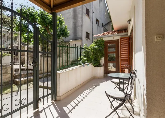 Varos Lägenhet Split