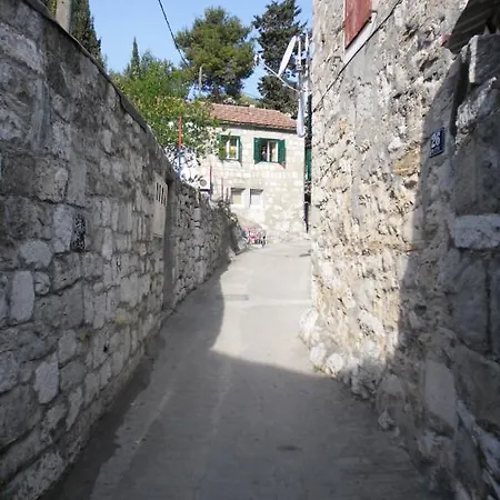 Διαμέρισμα Varos
